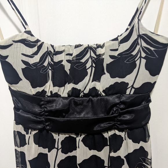 Y2K Empire Waist Printed Dress - Picture 3 of 9